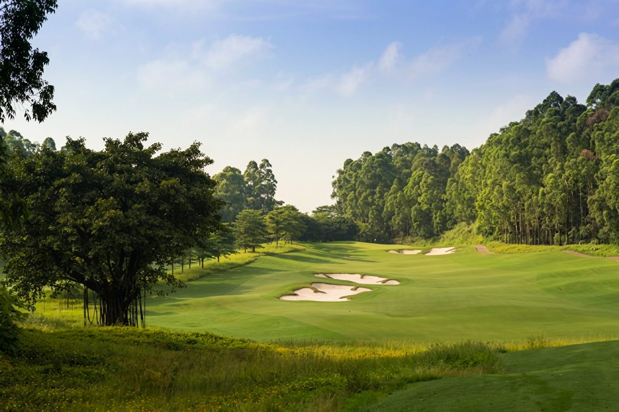 Bunkering at Foshan Golf Club