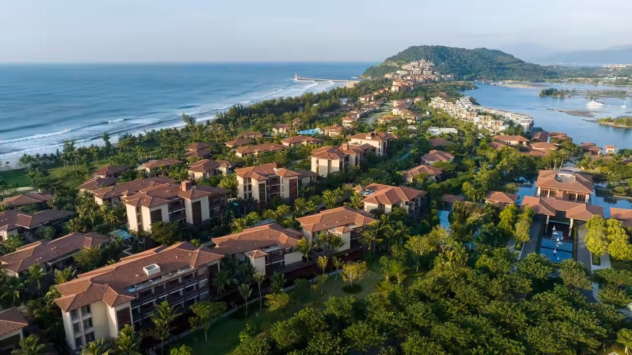 The Grand Hyatt resort running along the beach and bay at Shenzhou Peninsula, Wanning
